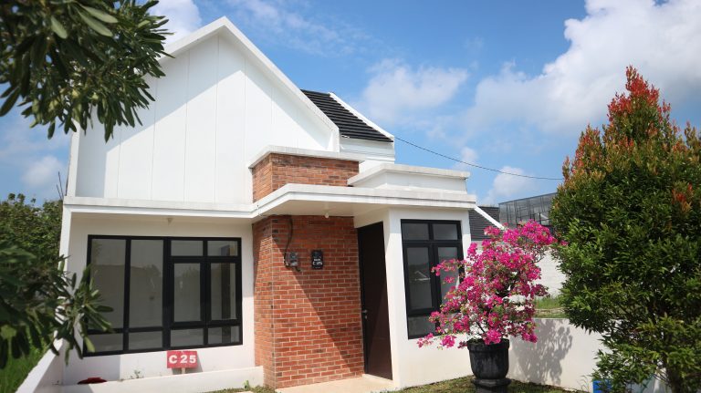 Read more about the article Perumahan di Sragen: Desain Rumah Mewah Minimalis Modern